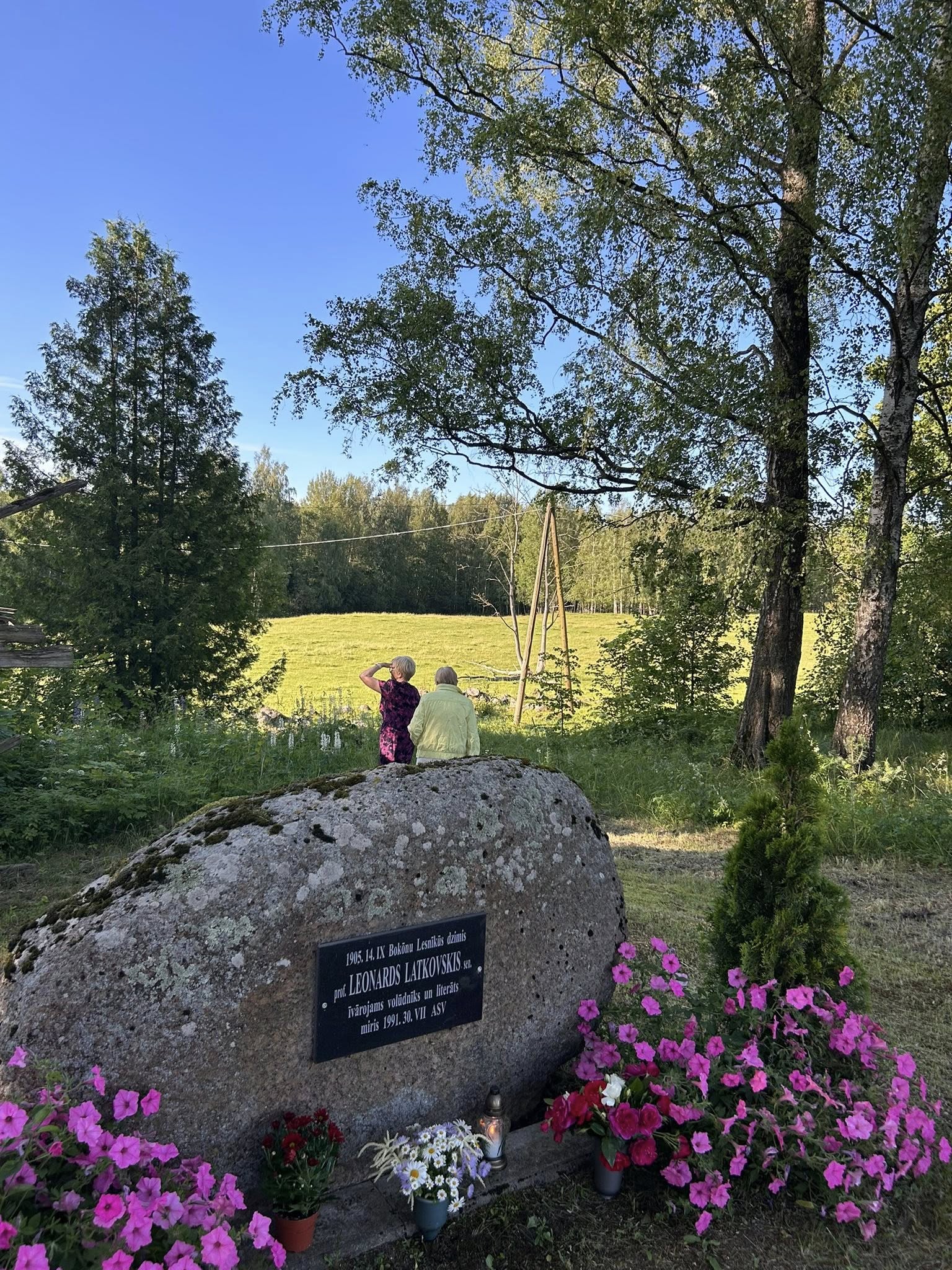Memorial stone at Dr. Latkovskis birthplace in Lesņīki